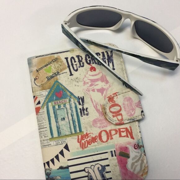 Sunglasses and‎ wallet - Picture 3 of 12